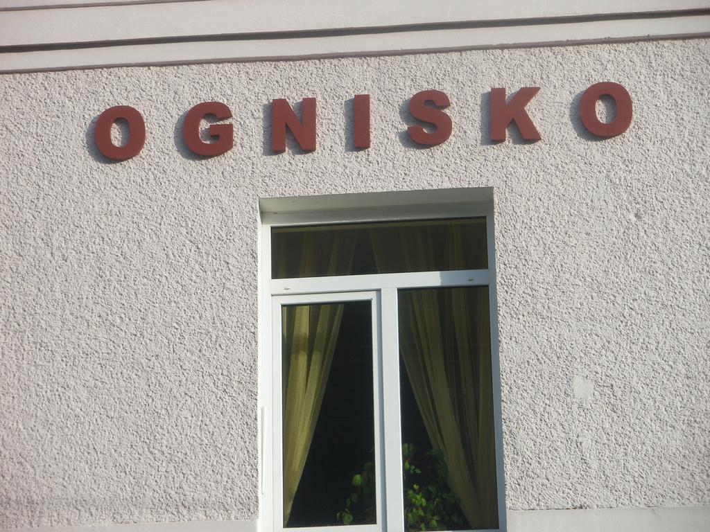Hotel Osrodek Wypoczynkowy Ognisko Krynica-Zdrój Exterior foto