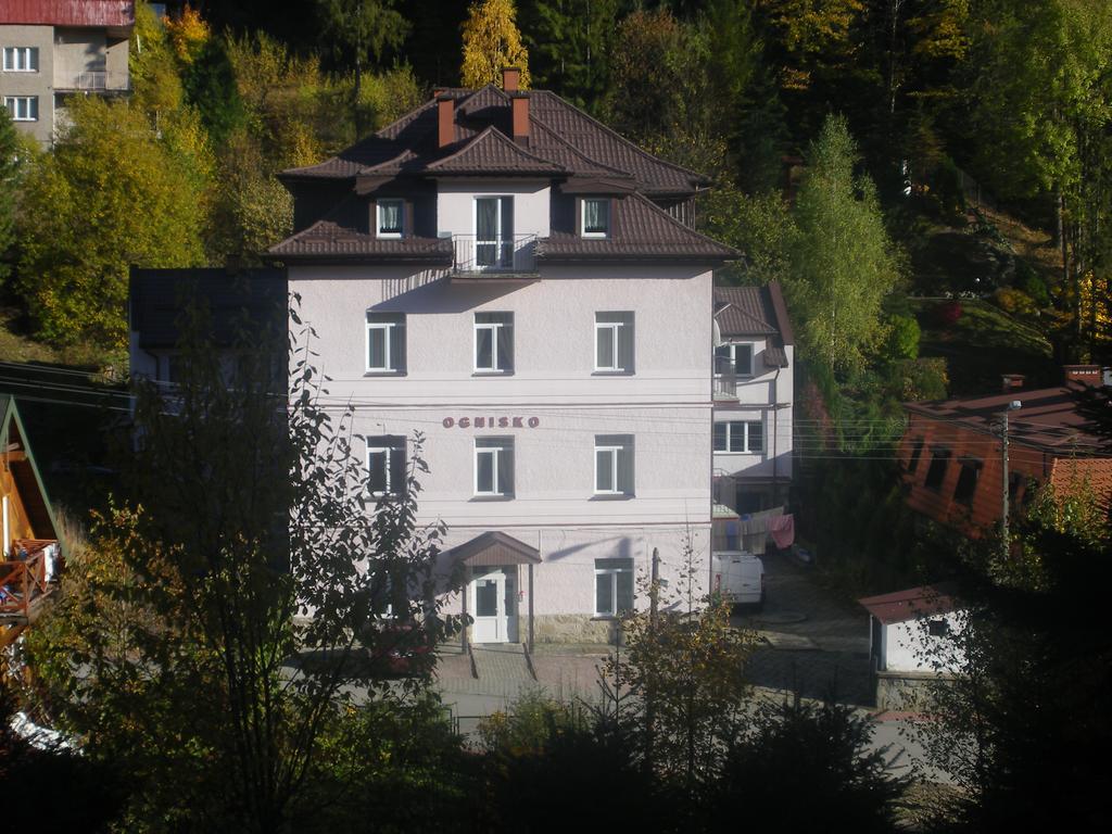 Hotel Osrodek Wypoczynkowy Ognisko Krynica-Zdrój Exterior foto